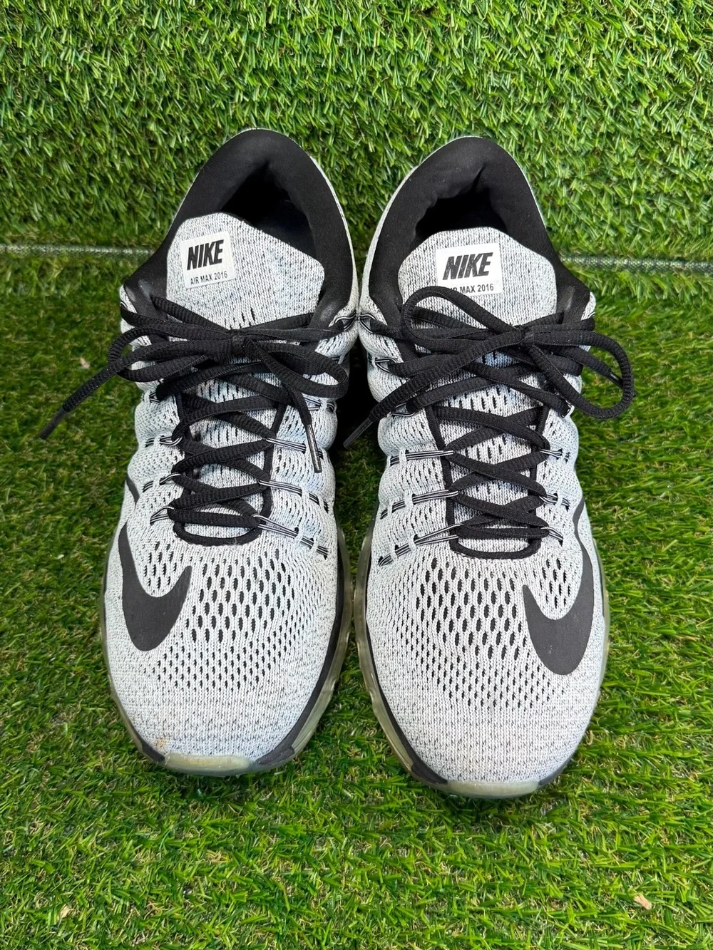 Nike air max